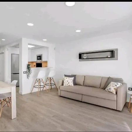 Kay Arenal Exclusiva Vivienda En Playa De Holiday home *